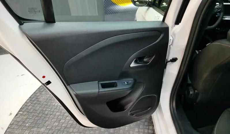 								Opel Corsa full									