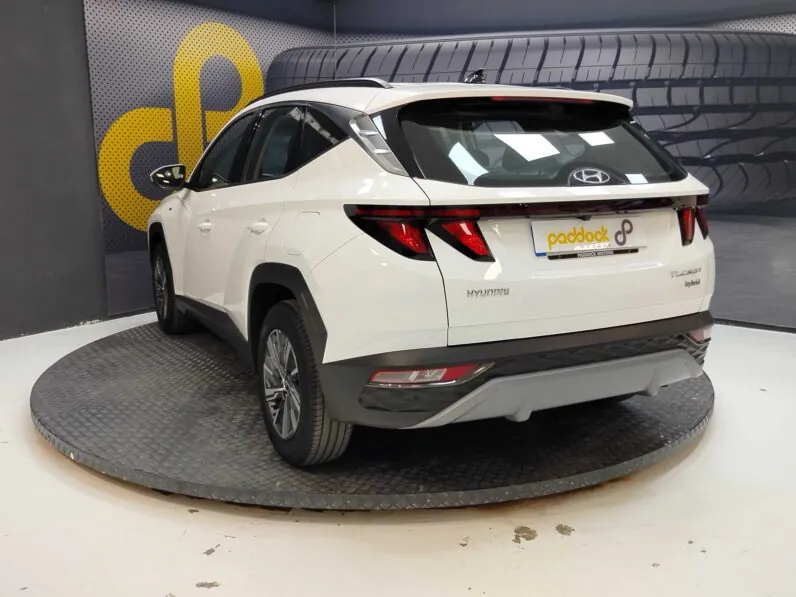 								Hyundai Tucson full									