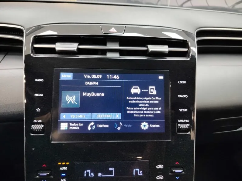 								Hyundai Tucson full									
