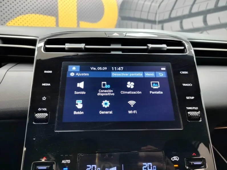 								Hyundai Tucson full									