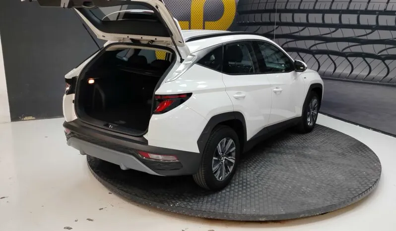 								Hyundai Tucson full									