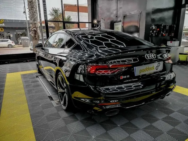 								Audi RS5 full									