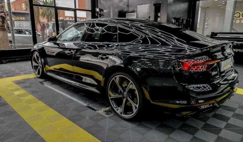 								Audi RS5 full									