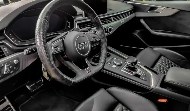 								Audi RS5 full									