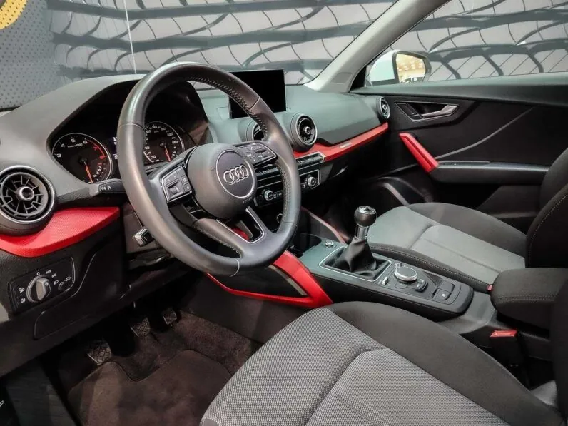 								Audi Q2 full									