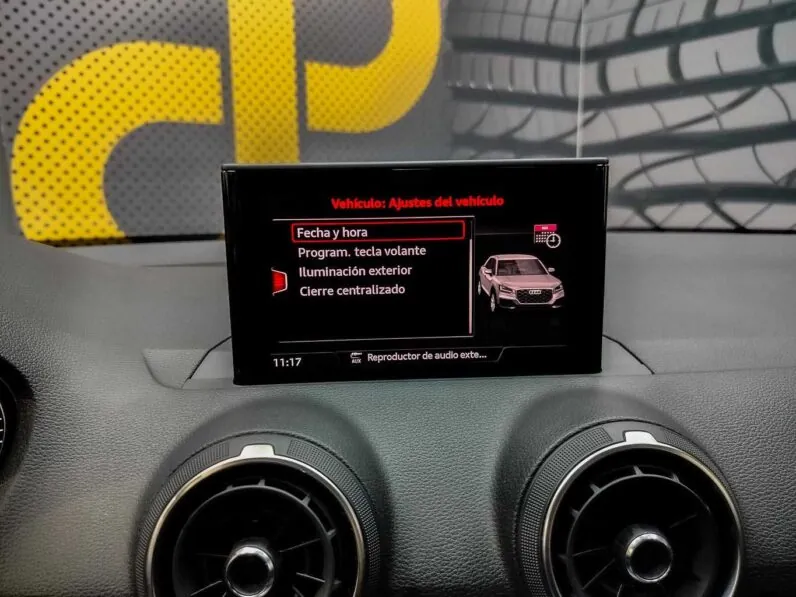 								Audi Q2 full									