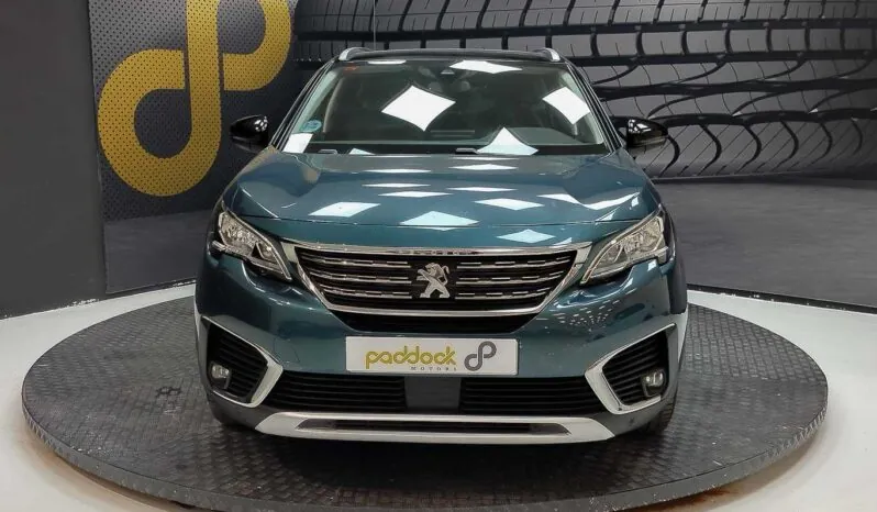 								Peugeot 5008 full									