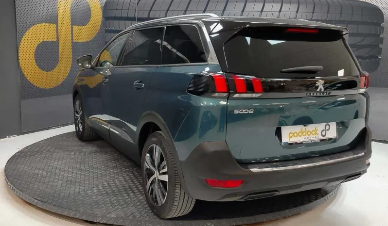 								Peugeot 5008 full									