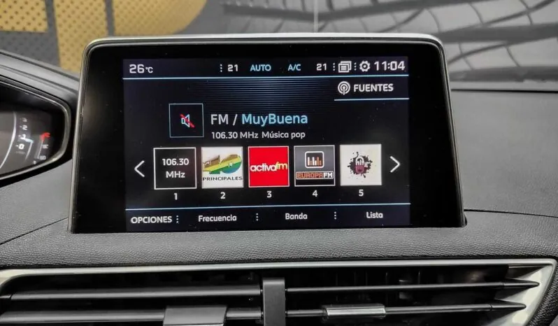 								Peugeot 5008 full									