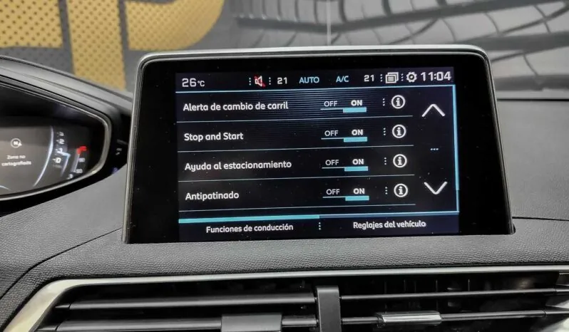 								Peugeot 5008 full									