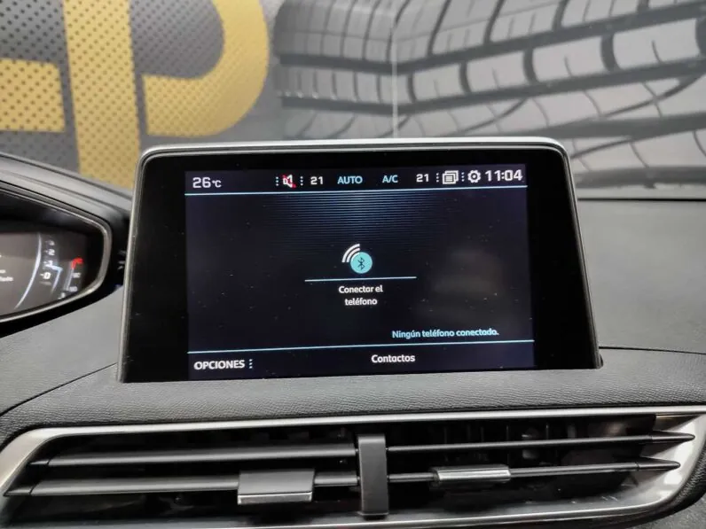 								Peugeot 5008 full									