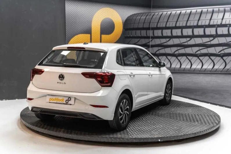 								Volkswagen Polo full									