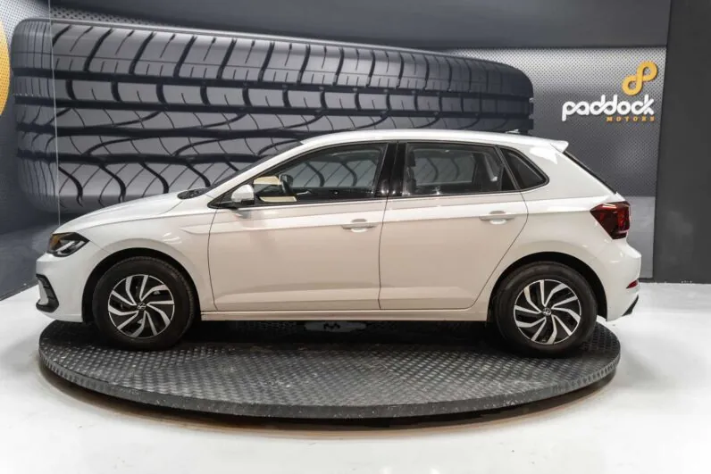 								Volkswagen Polo full									