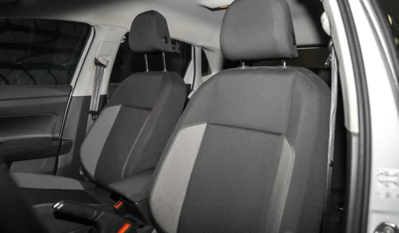 								Volkswagen Polo full									