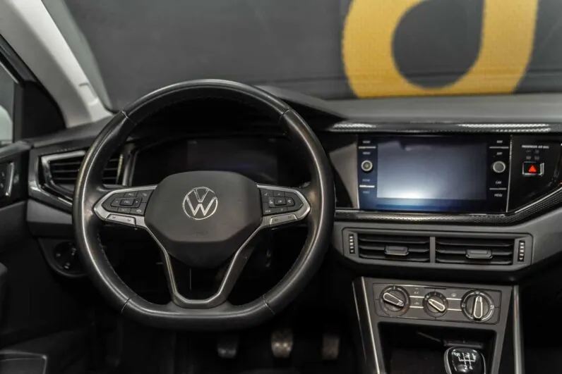 								Volkswagen Polo full									
