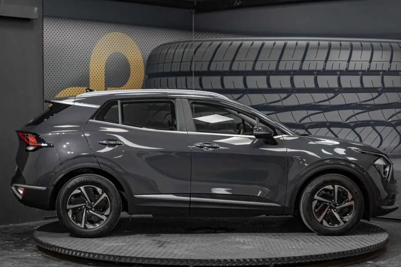 								Kia Sportage full									