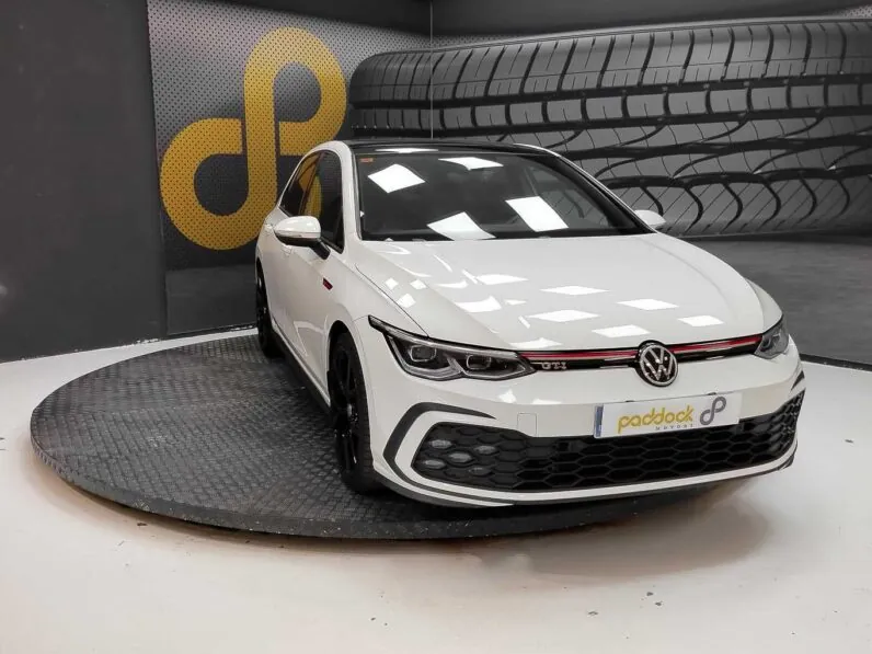 								Volkswagen Golf full									