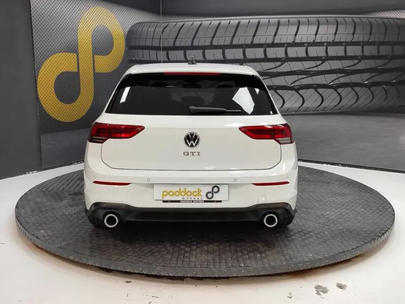 								Volkswagen Golf full									