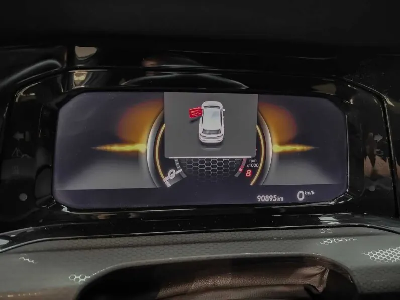 								Volkswagen Golf full									