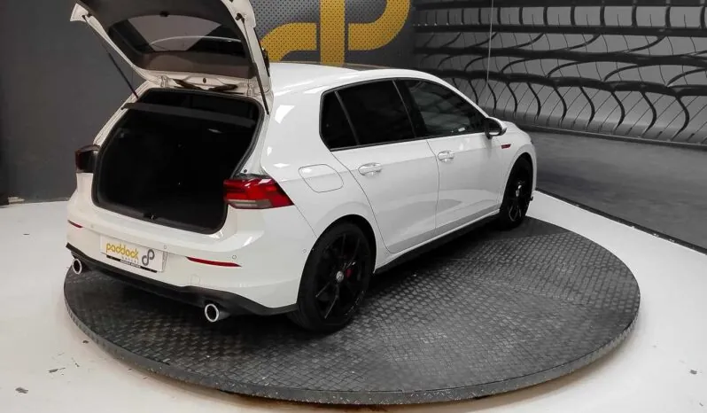 								Volkswagen Golf full									