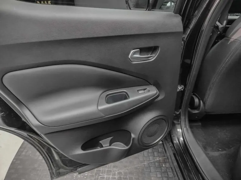 								Nissan Juke full									