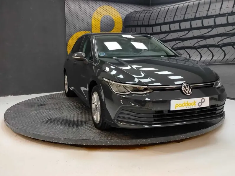 								Volkswagen Golf full									