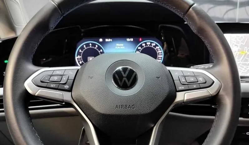 								Volkswagen Golf full									