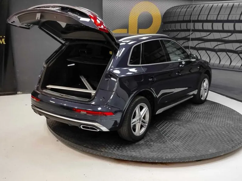 								Audi Q5 full									