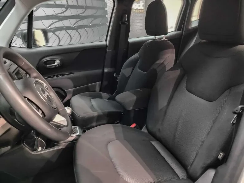 								Jeep Renegade full									