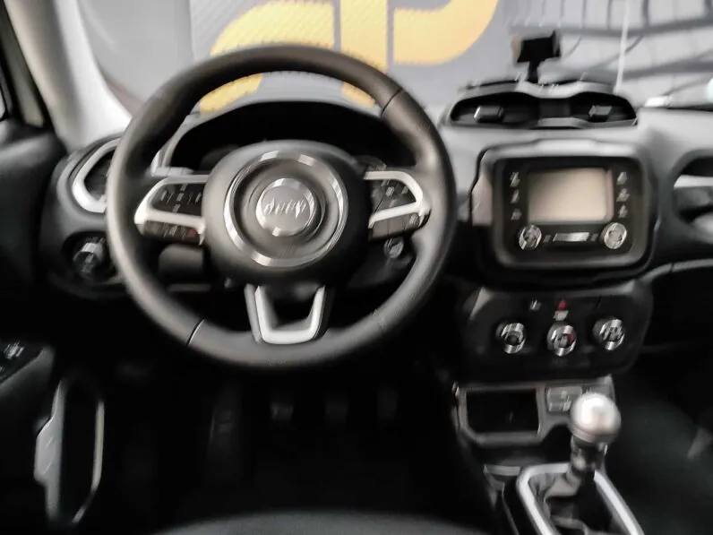 								Jeep Renegade full									