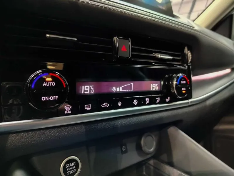 								Nissan Qashqai full									