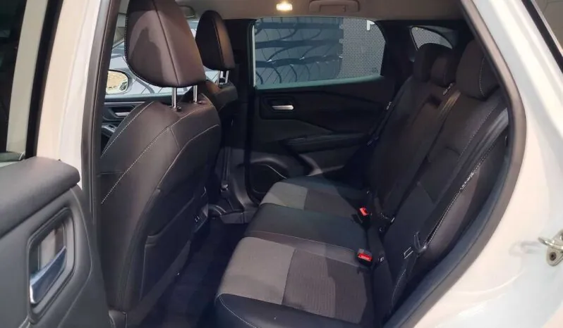 								Nissan Qashqai full									