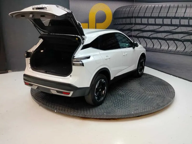 								Nissan Qashqai full									