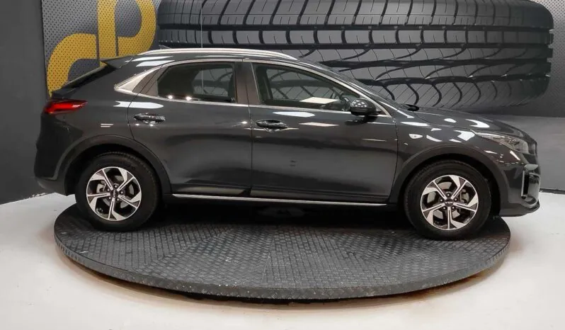 								Kia XCeed full									