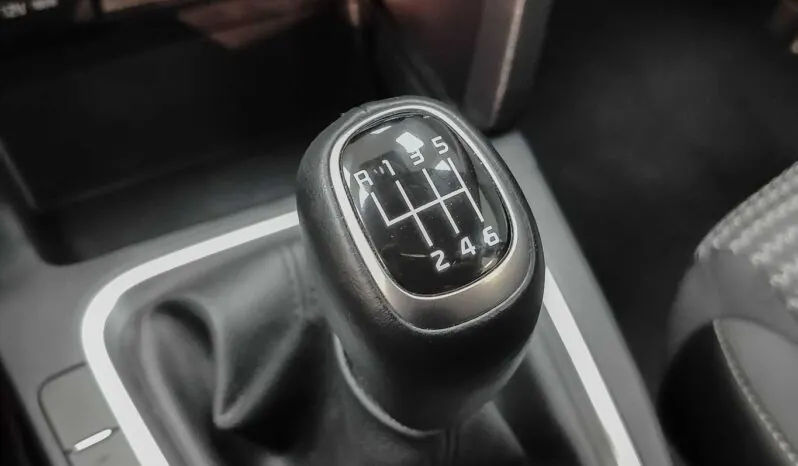 								Kia XCeed full									