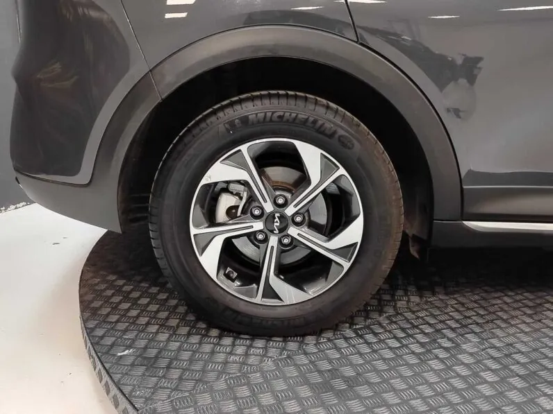 								Kia XCeed full									