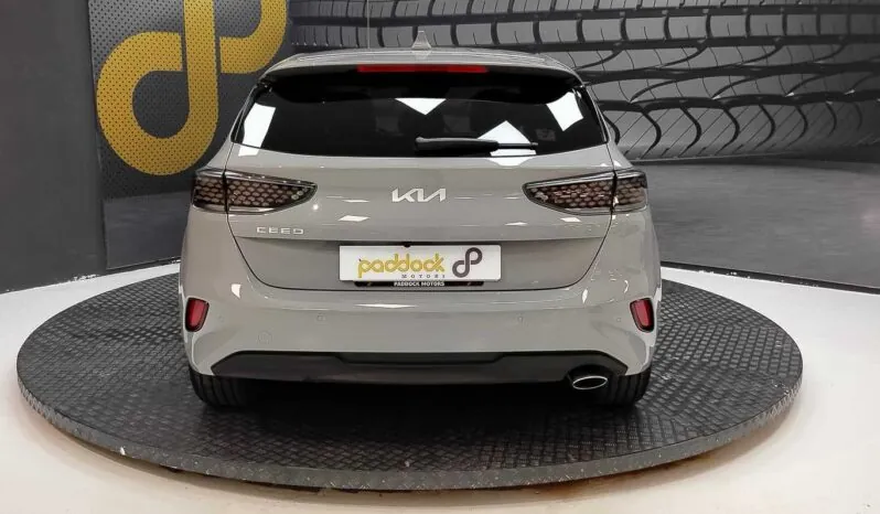 								Kia Ceed full									