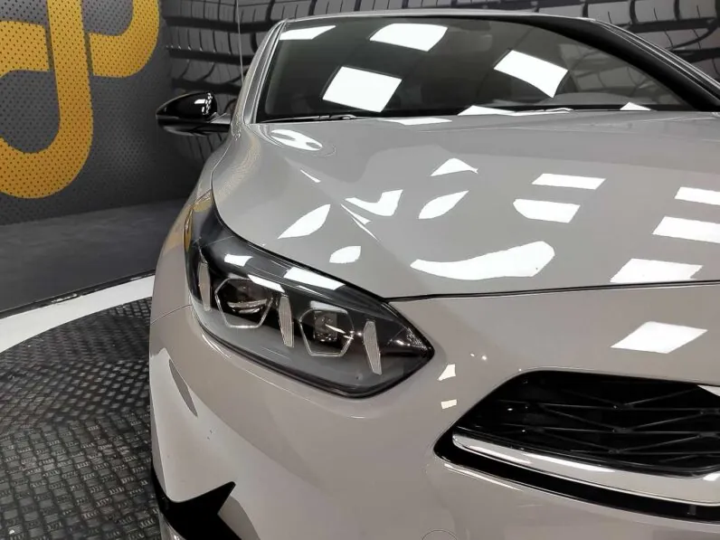 								Kia Ceed full									