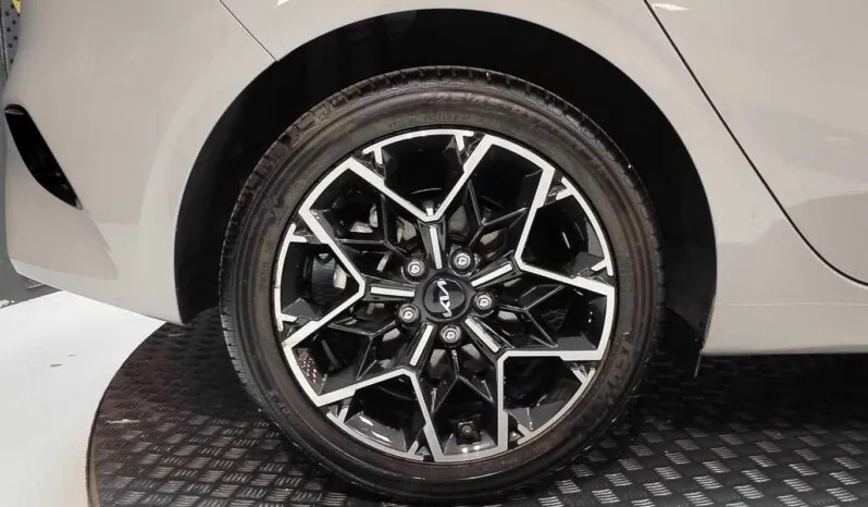 								Kia Ceed full									