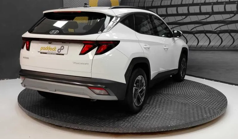 								Hyundai Tucson full									