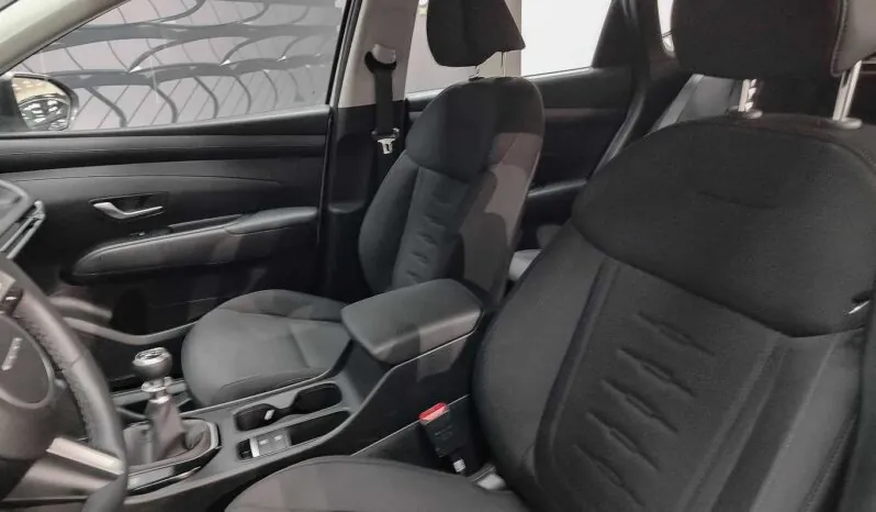 								Hyundai Tucson full									