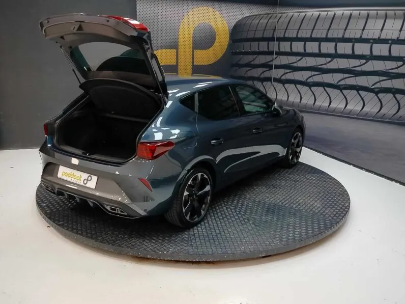 								Cupra Leon full									