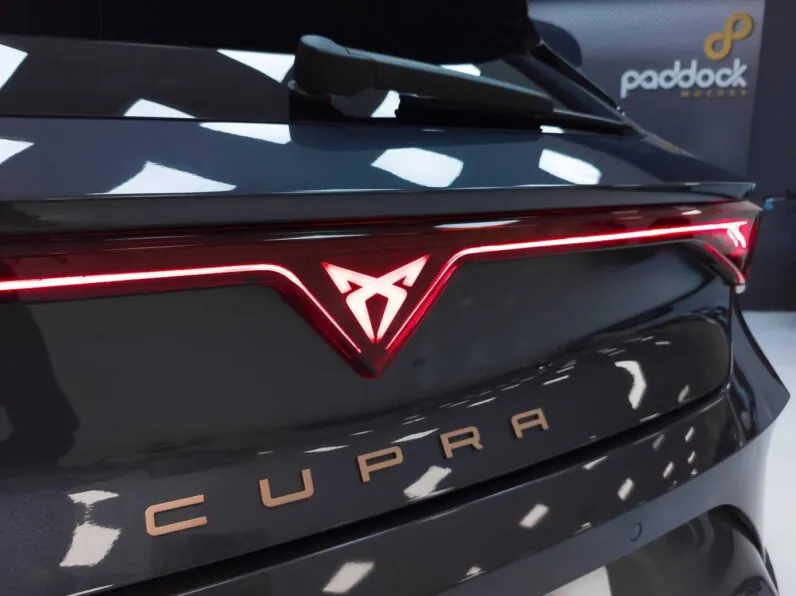 								Cupra Leon full									