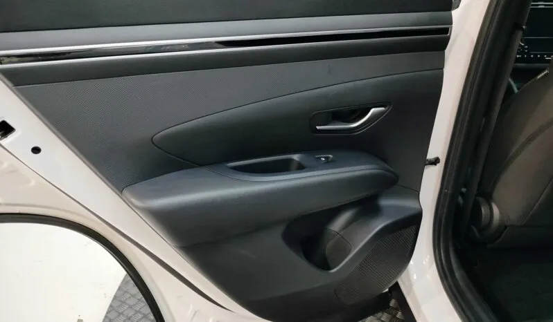 								Hyundai Tucson full									