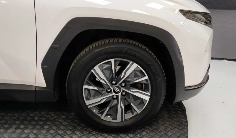 								Hyundai Tucson full									