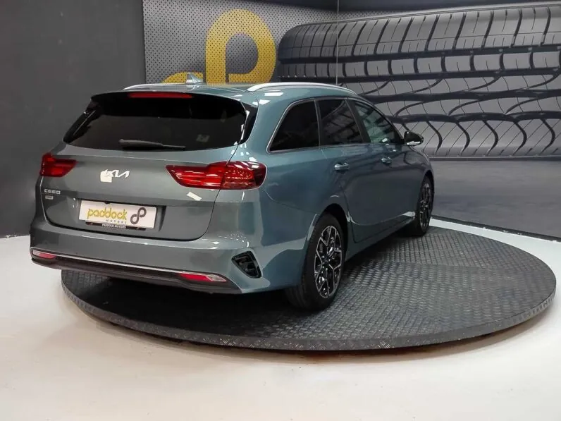 								Kia Ceed full									