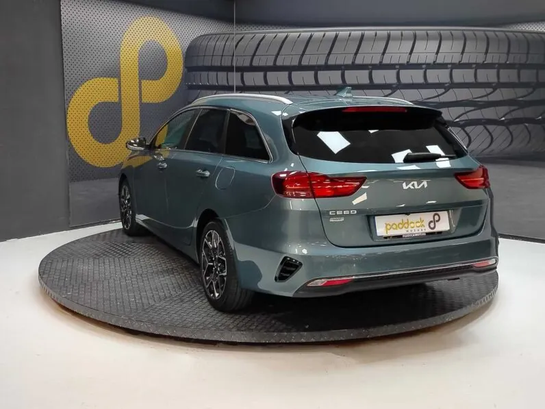 								Kia Ceed full									