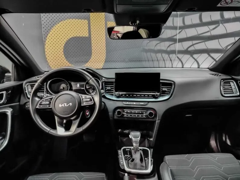 								Kia Ceed full									
