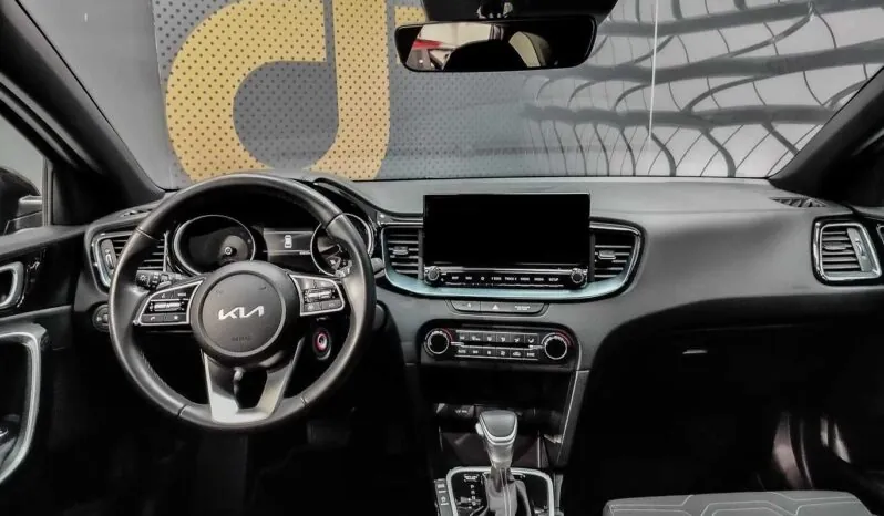 								Kia Ceed full									