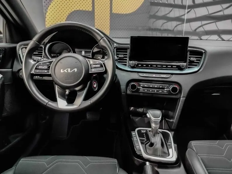 								Kia Ceed full									